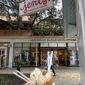 Jeni's Splendid Ice Creams - Ice Cream & Frozen Yogurt Near Me - San Antonio, Texas Jeni's Splendid Ice Creams - Ice Cream & Frozen Yogurt Near Me - San Antonio, Texas