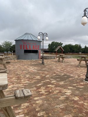 Yellow Rose Inn by null