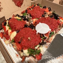 Krave Pizzeria - Veggie deep dish pizza