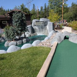Golfing To The Sun - Course