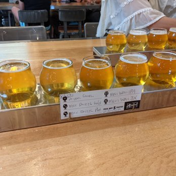 Altamont Beer Works - Custom Beer Flight - Breweries Near Me - Livermore, California