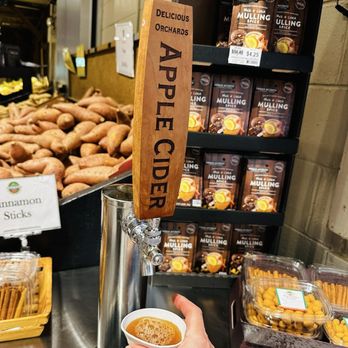 Delicious Orchards - Fruits & Veggies Near Me - Colts Neck, New Jersey