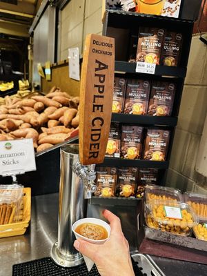 Delicious Orchards by null