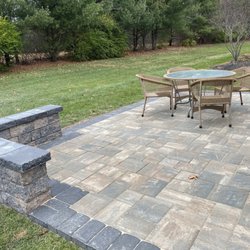 Four Seasons Garden Market & Landscaping - Paver patio