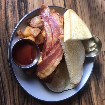Graze - Bacon and Eggs with crispy potatoes - New American Near Me - Pine Grove, California Graze - Bacon and Eggs with crispy potatoes - New American Near Me - Pine Grove, California