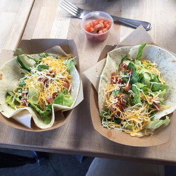 Malibu Eatery - Fish tacos - Seafood Near Me - Redondo Beach, California Malibu Eatery - Fish tacos - Seafood Near Me - Redondo Beach, California