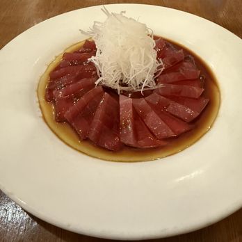 Moon & Turtle - Tuna sashimi - Seafood Near Me - Hilo, Hawaii Moon & Turtle - Tuna sashimi - Seafood Near Me - Hilo, Hawaii