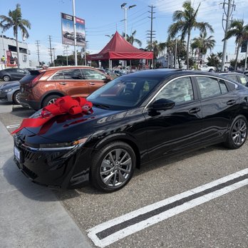 Carson Nissan - Car Dealers Near Me - Carson, California