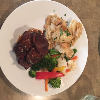 Forage - Filet mignon with delicious scalloped potatoes - Seafood Near Me - Orangeville, Ontario Forage - Filet mignon with delicious scalloped potatoes - Seafood Near Me - Orangeville, Ontario
