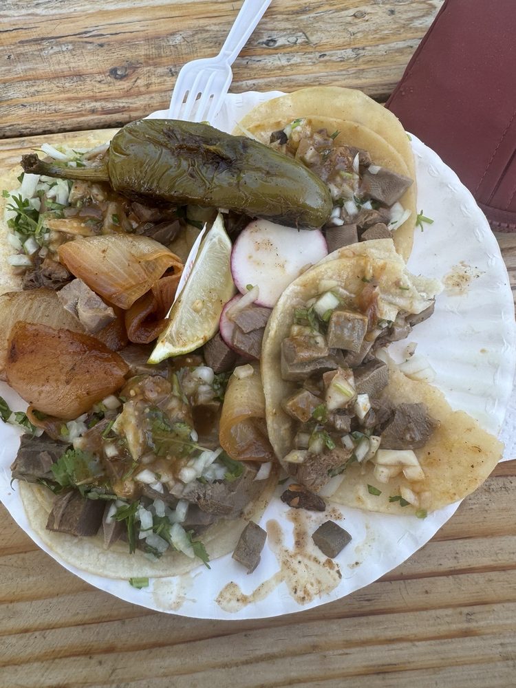 La Morentia Taco Truck