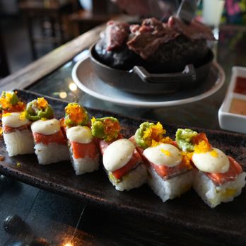 Kingyo - Stone grilled north American wagyu beef and pressed salmon sushi - Japanese Near Me - Vancouver, British Columbia