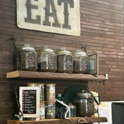 Dried Teas & Decor