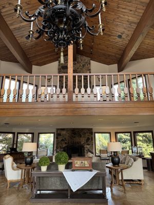 Enzian Inn by null