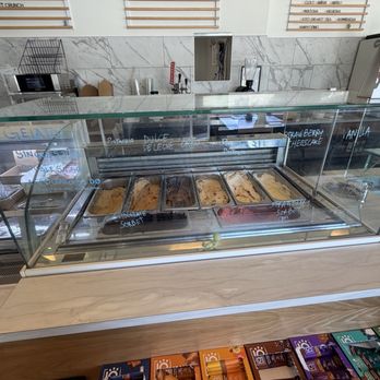 Blue Hummingbird Roastery - Ice cream - Coffee Roasteries Near Me - Irvine, California Blue Hummingbird Roastery - Ice cream - Coffee Roasteries Near Me - Irvine, California
