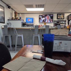 Public Well Cafe & Pizza