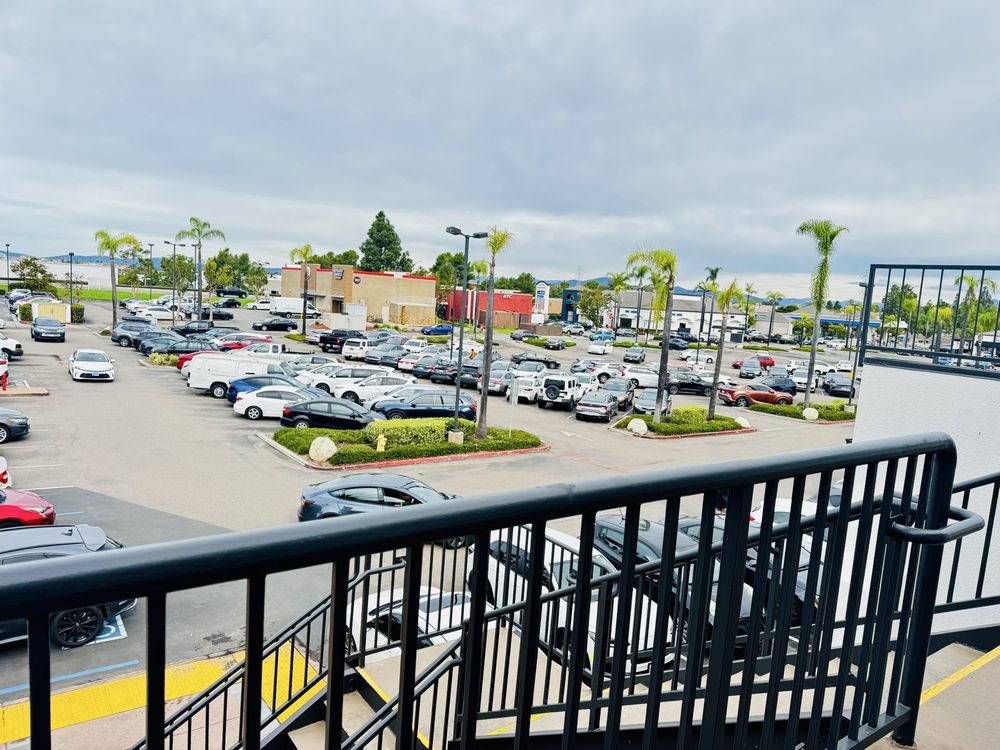 Plaza Sorrento Shopping Center