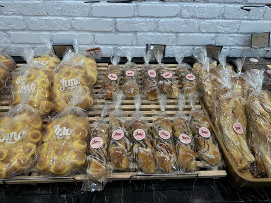 JUNO Bakery & Cafe by null