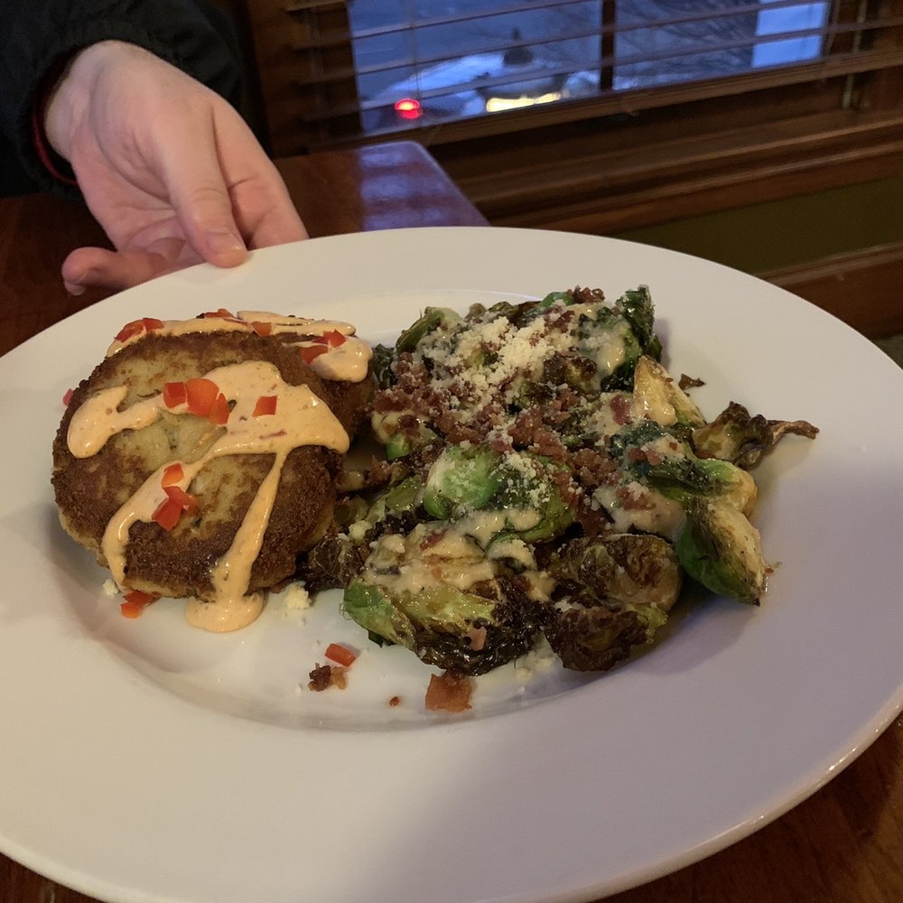 Meritage - Crab Cakes - New American Near Me - Cincinnati, Ohio
