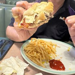 Blue Mountain Family Restaurant - Burger