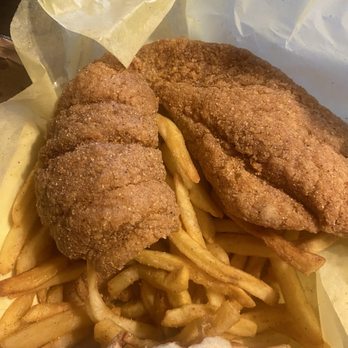 Louisiana Famous Fried Chicken - Fish basket - Fast Food Near Me - Rowlett, Texas Louisiana Famous Fried Chicken - Fish basket - Fast Food Near Me - Rowlett, Texas