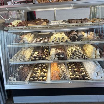 Dawns Ny Bakery - The cookie case! - Bakeries Near Me - Phoenix, Arizona Dawns Ny Bakery - The cookie case! - Bakeries Near Me - Phoenix, Arizona
