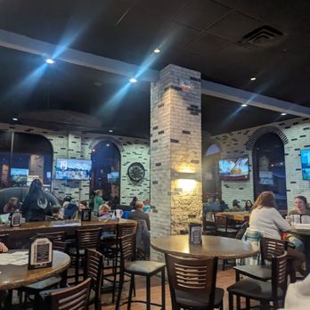 Pints and Quarts - American Near Me - Muskegon, Michigan Pints and Quarts - American Near Me - Muskegon, Michigan