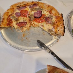 R C Ranch Meat Wagon Pizza