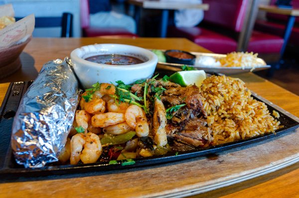 Chili's Grill & Bar by null