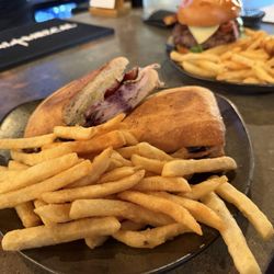 Littleton Freehouse Taproom & Eatery - Turkey Melt