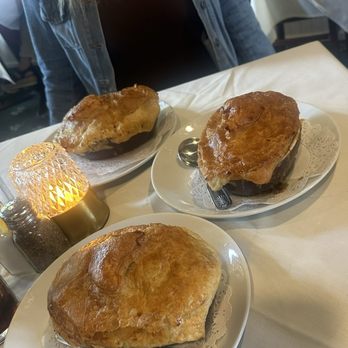 Cooperage Inn - Chicken pot pie at restaurant - Comfort Food Near Me - Baiting Hollow, New York Cooperage Inn - Chicken pot pie at restaurant - Comfort Food Near Me - Baiting Hollow, New York