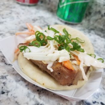 Between The Buns - a soda and a hot dog - Food Stands Near Me - Hollywood, Florida Between The Buns - a soda and a hot dog - Food Stands Near Me - Hollywood, Florida