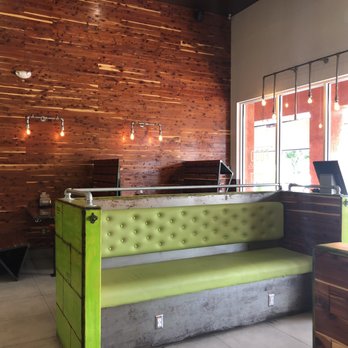 Diced- Doral - Inside - Juice Bars & Smoothies Near Me - Miami, Florida