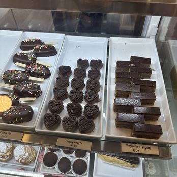 Les Gateaux De Marie - Bakeries Near Me - New York, New York Les Gateaux De Marie - Bakeries Near Me - New York, New York