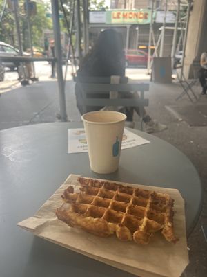 Blue Bottle Coffee by null