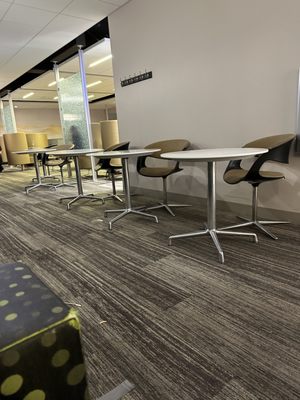 Escape Lounges by null