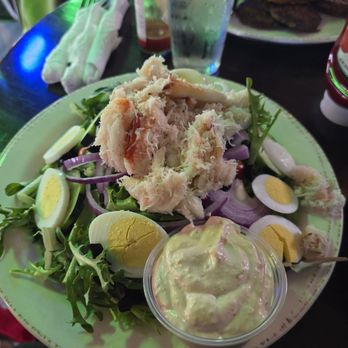 Monica’s Riverview - Crab Louis Salad - Breakfast & Brunch Near Me - Antioch, California