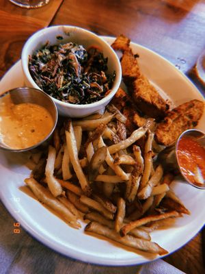 True Food Kitchen by null