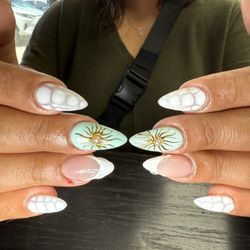 Pearl Nail Lounge