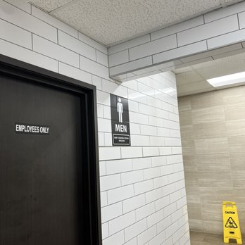 Love's Travel Stop - Restrooms - Convenience Stores Near Me - Brush, Colorado