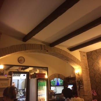 Tavolo Ventisette - Italian Near Me - Rome, RM