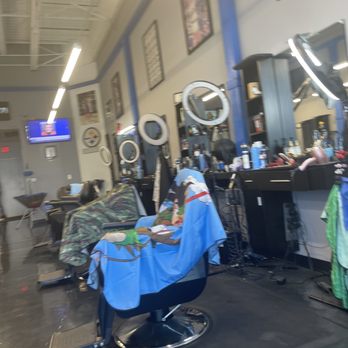 Royal B Cutz Barbershop - Booths - Barbers Near Me - Cibolo, Texas Royal B Cutz Barbershop - Booths - Barbers Near Me - Cibolo, Texas