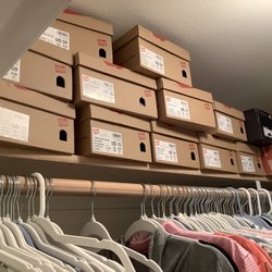 Roosevelt Ave Nike Clearance Store Flushing Ny Usa Fitflop Usa