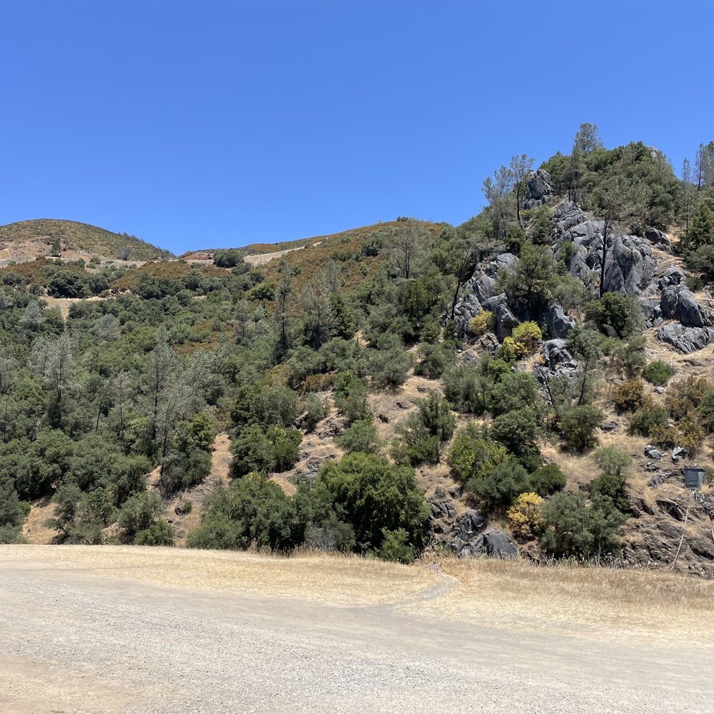 Quarry Road Trail - Pretty scenery - Hiking Near Me - Auburn, California Quarry Road Trail - Pretty scenery - Hiking Near Me - Auburn, California