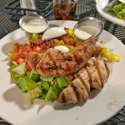 Tobacco Road Sports Cafe & Brewery - Cobb salad with ranch