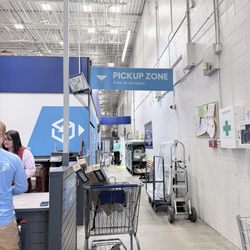 Lowe's Home Improvement - Pickup section.