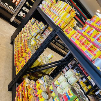 Claro's Italian Markets - shelves of canned food - Delis Near Me - Upland, California Claro's Italian Markets - shelves of canned food - Delis Near Me - Upland, California
