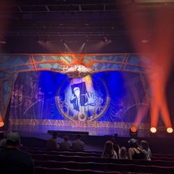 Brad Ross magic show
