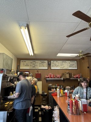 Dad's Dog & Burger by null