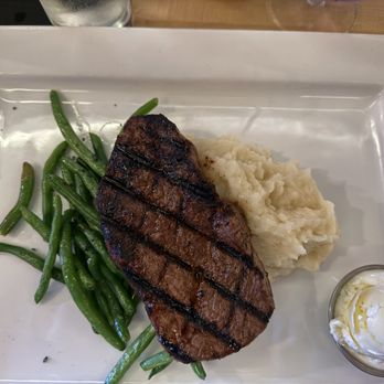 The Butcher's Son - Sirloin Steak with whipped potatoes and green beans - New American Near Me - Virginia Beach, Virginia