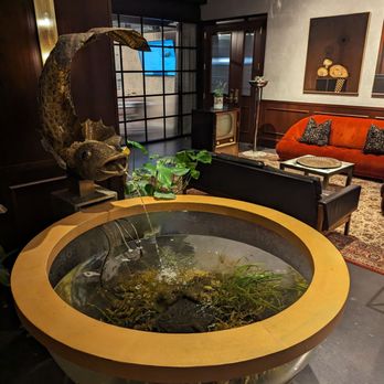 No 18 - Atlanta Buckhead - Fountain with live fish inside. - Shared Office Spaces Near Me - Atlanta, Georgia